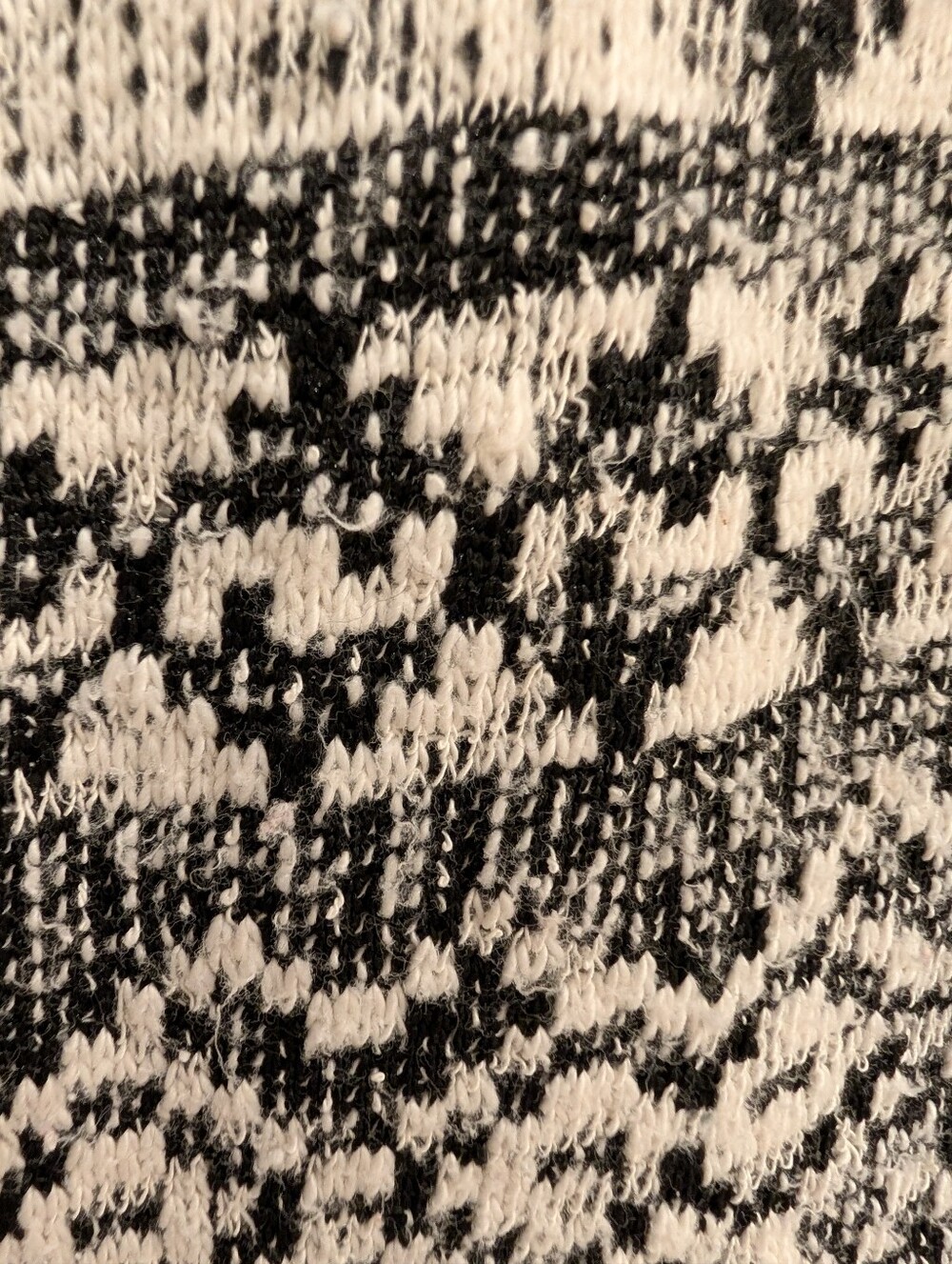 Open Front Geometric Pattern Cardigan - Picture 7 of 7